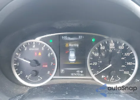 2017 Nissan Sentra Sv z USA, uszkodzony, nr VIN 3N1AB7AP2HY399582